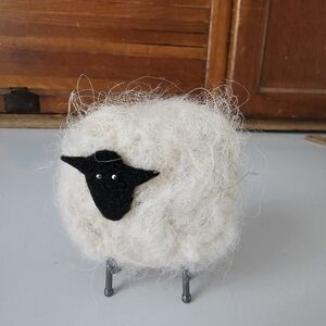 Handmade Shetland Felted Wool White Sheep Figurine New